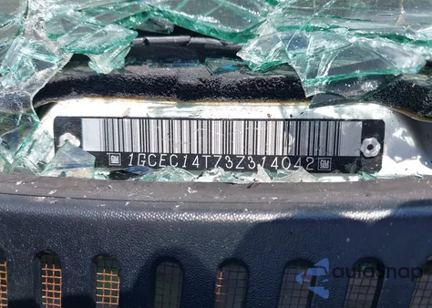 2003 Chevrolet Silverado 1500 Ls из США, поврежденный, VIN 1GCEC14T73Z314042